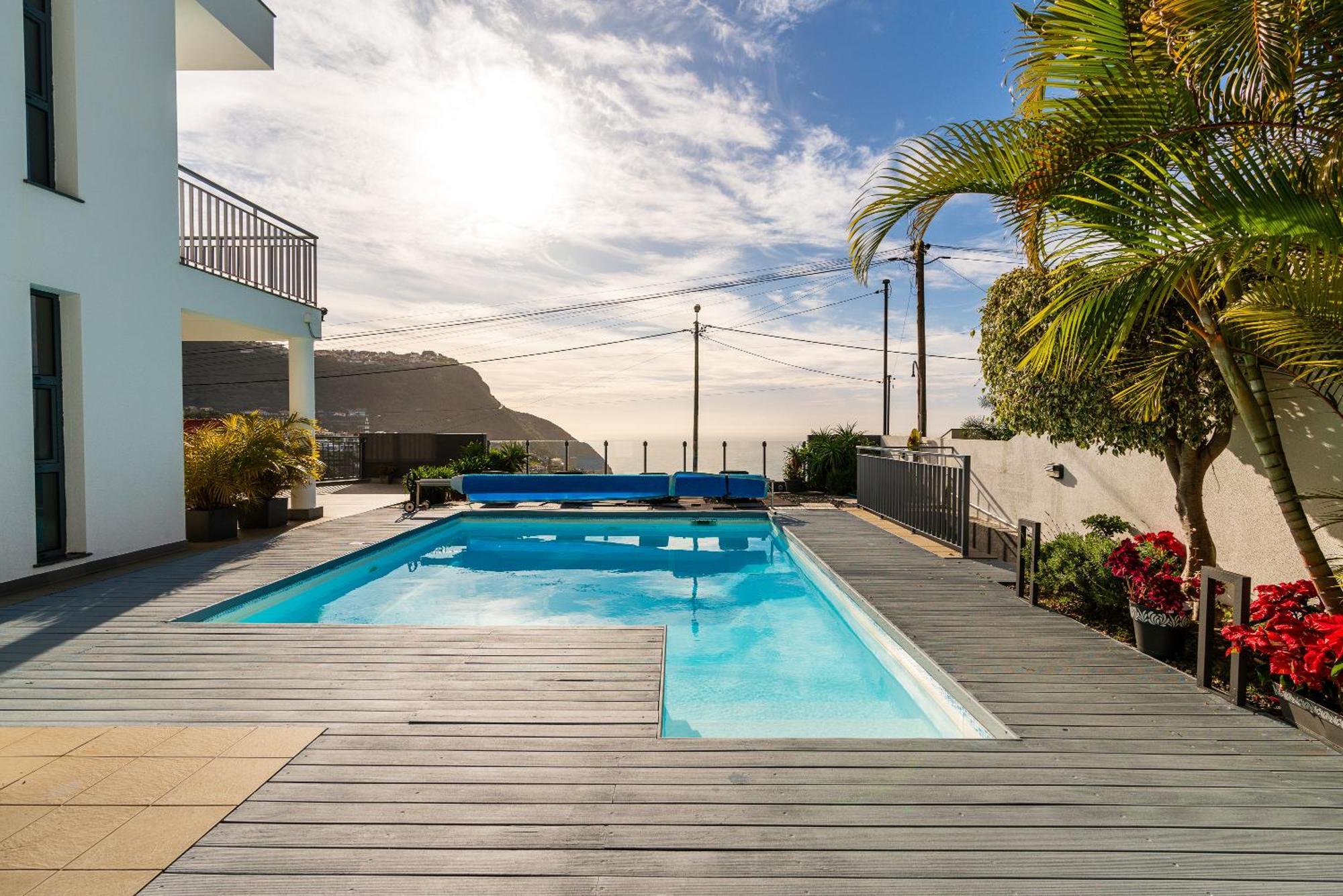 Villa Nunes, Big Holiday House With Private Pool Calheta  Exterior photo